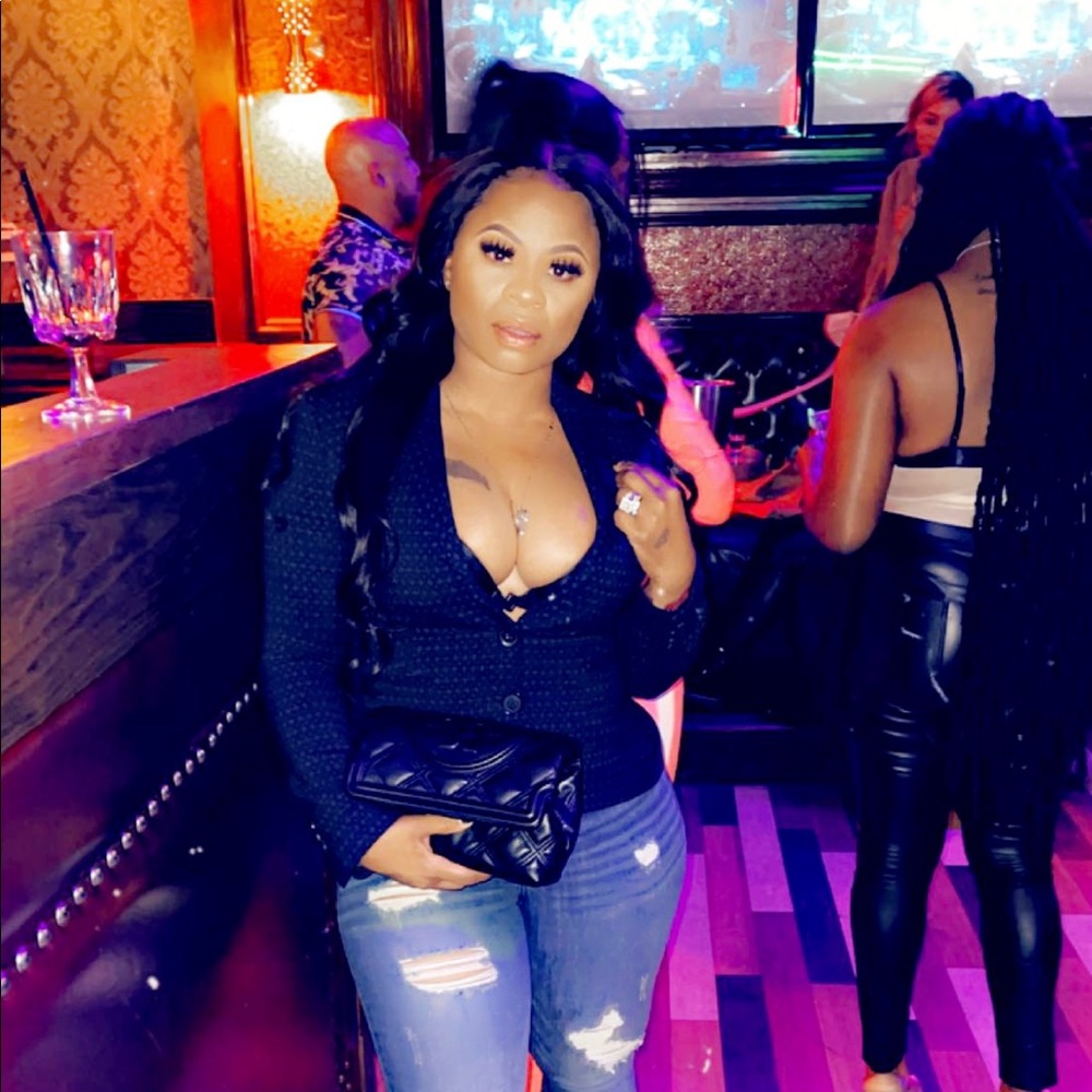 Meet your Posher, Shannon